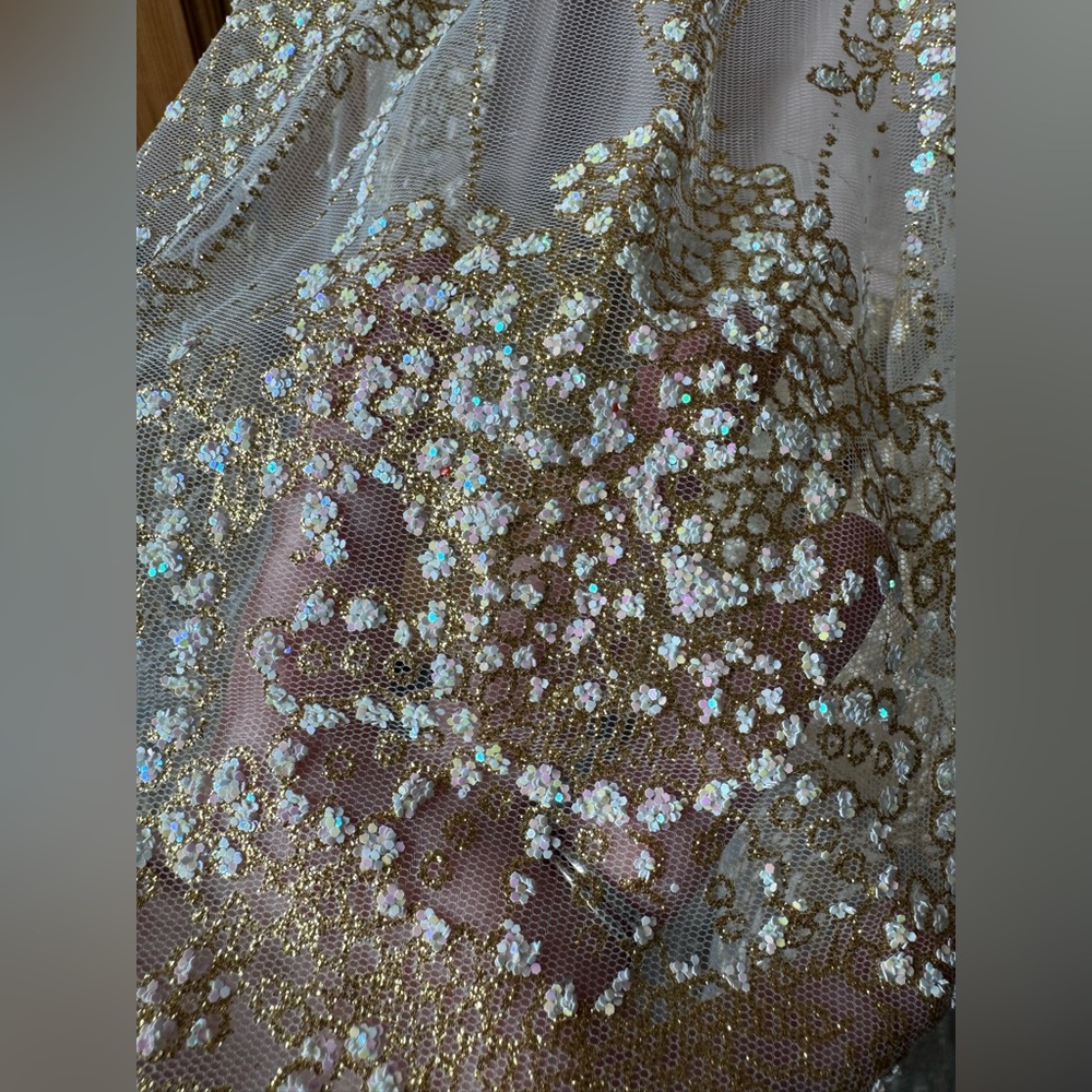 Caught In Motion Dress - Picture 5 of 8